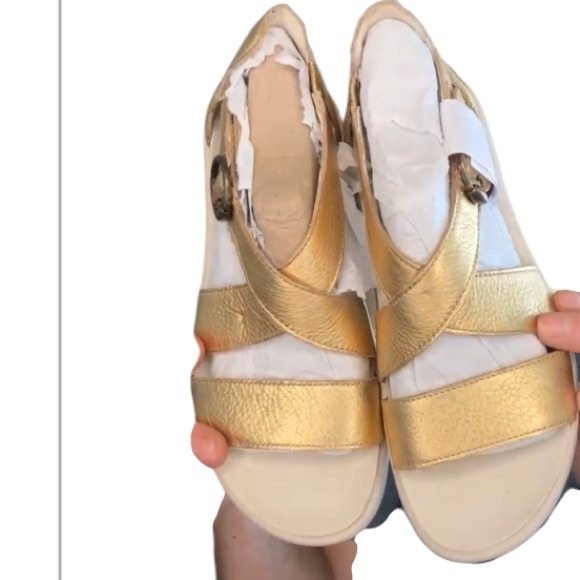 VIONIC women’s Harmony RX Women's T-Strap Recovery Sandal - Picture 4 of 16